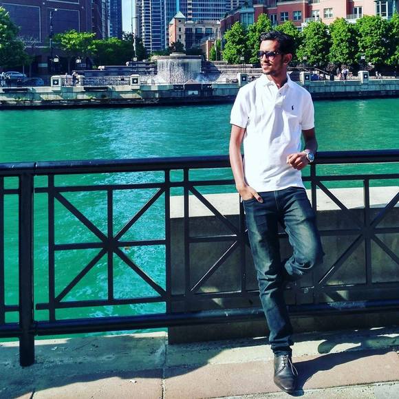 Meet your Posher, Abhishek - Picture 1 of 1